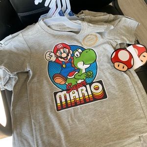 Super Mario tee shirt